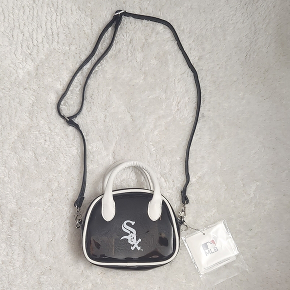 Brand New MLB SOX Two Way Mini Bag - Picture 3 of 12